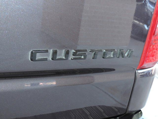 Used 2023 Chevrolet Silverado 1500 Custom w/ LPO, Dark Essentials Package RWD image 18