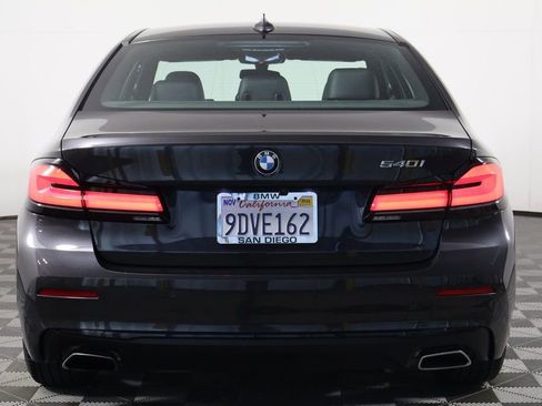 Used 2023 BMW 540i 540i w/ Premium Package image 5