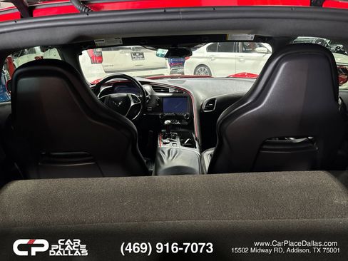 Used 2017 Chevrolet Corvette Stingray Coupe w/ 1LT RWD image 18