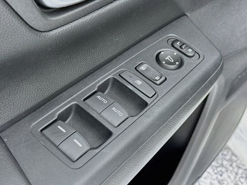 Certified 2024 Honda CR-V EX image 17