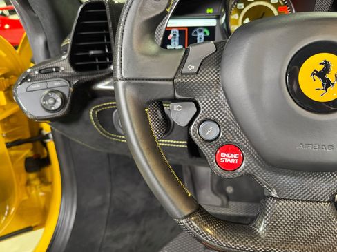 Used 2015 Ferrari 458 Speciale A image 31