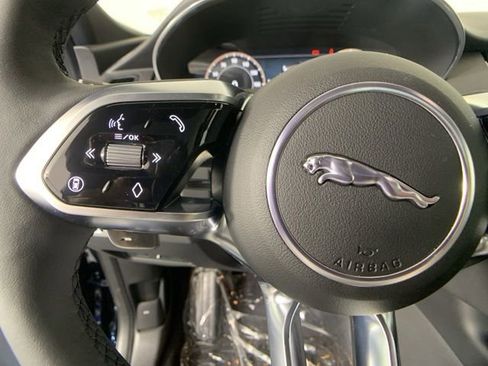 Certified 2024 Jaguar E-PACE R-Dynamic SE image 16