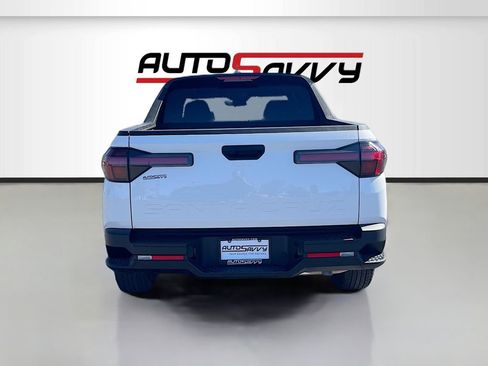Used 2024 Hyundai Santa Cruz SEL image 6
