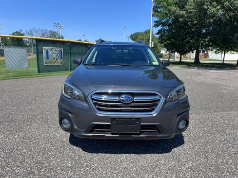 Used 2019 Subaru Outback 2.5i Premium AWD/4WD image 2