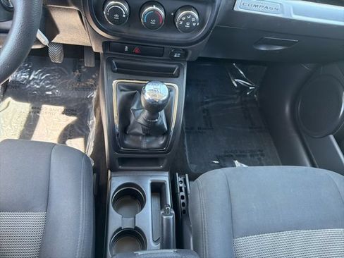 Used 2014 Jeep Compass Sport FWD image 12