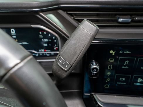 Used 2024 GMC Sierra 2500 AT4 w/ Technology Package image 32