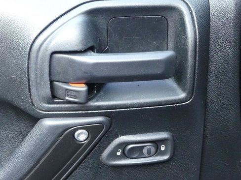 Used 2018 Jeep Wrangler Unlimited Rubicon AWD/4WD image 10