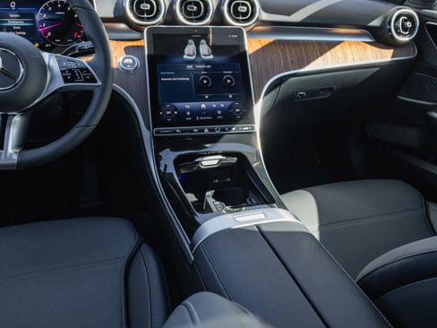 New 2026 Mercedes-Benz C 300 Sedan image 17