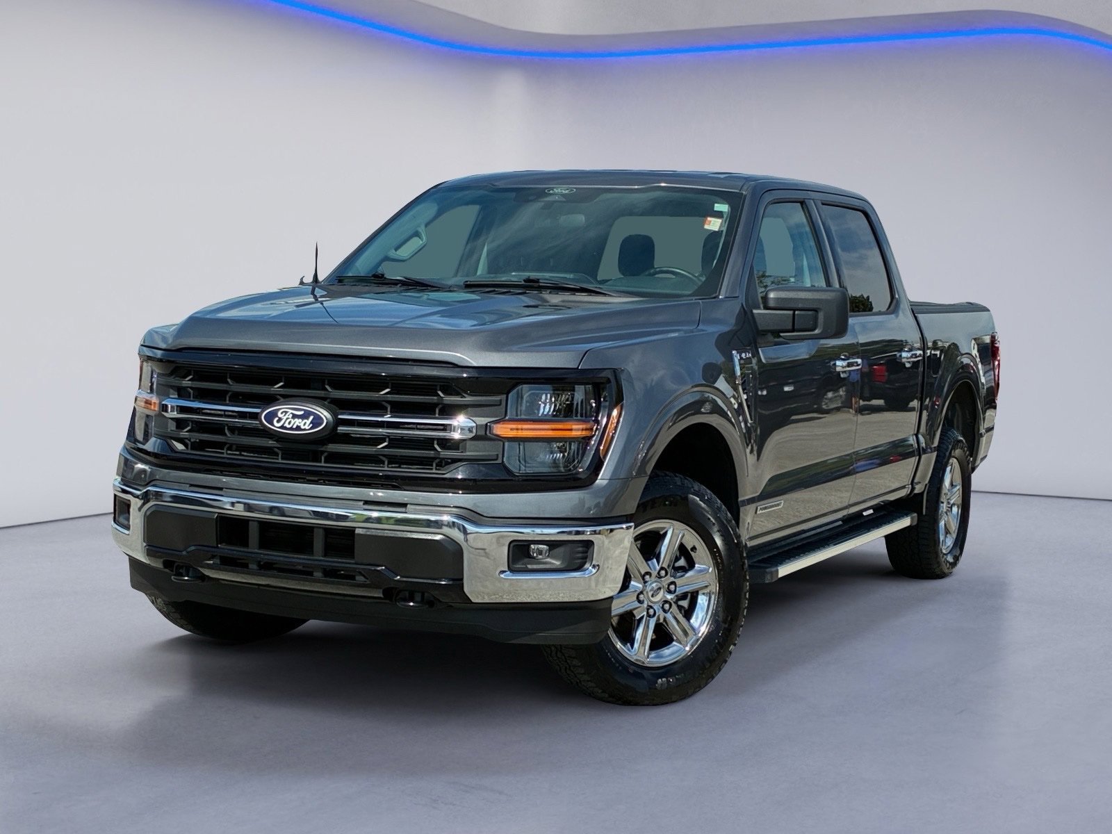 Used 2025 Ford F150 XLT w/ Equipment Group 301A Standard AWD/4WD image 2