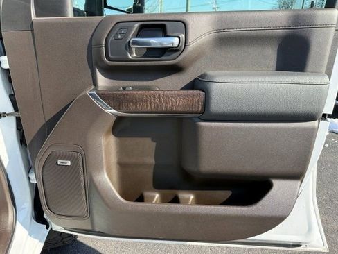 Used 2020 GMC Sierra 3500 Denali w/ Denali Ultimate Package image 22