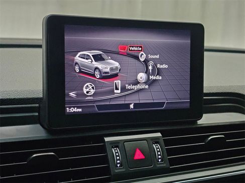 Used 2019 Audi Q5 2.0T Premium w/ Convenience Package image 27