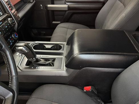 Used 2016 Ford F150 XLT w/ Equipment Group 302A Luxury image 26