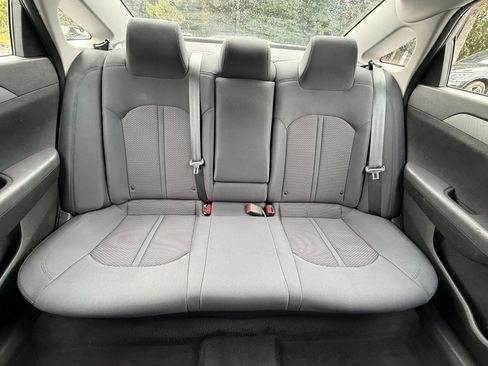 Used 2018 Hyundai Sonata SE image 16