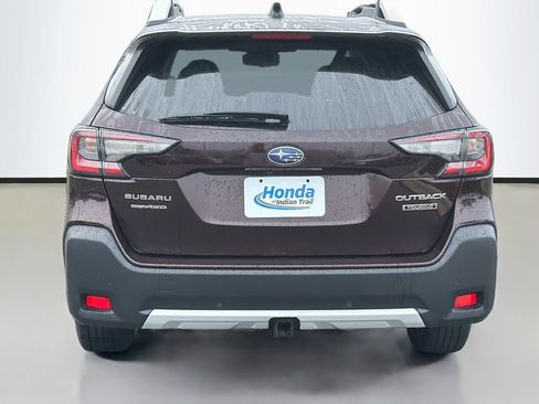 Used 2024 Subaru Outback Touring AWD/4WD image 6