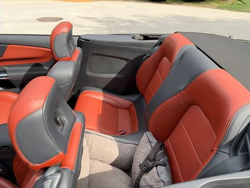 Used 2025 Ford Mustang GT Premium RWD image 15
