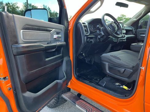 Used 2019 RAM 2500 Big Horn AWD/4WD image 9