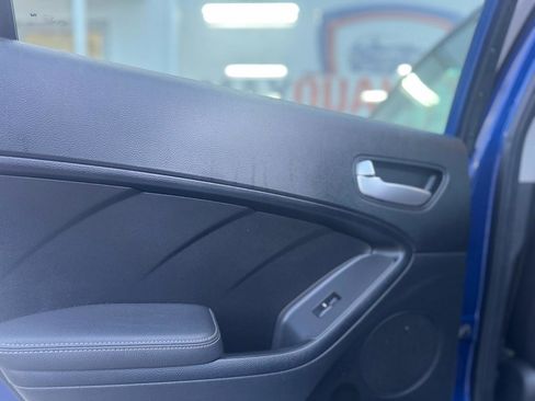 Used 2017 Kia Forte LX FWD image 52