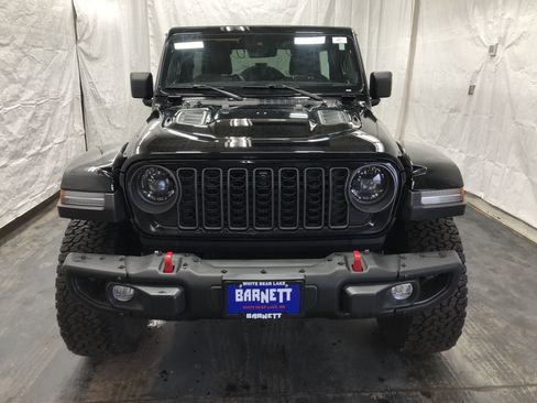 Certified 2024 Jeep Wrangler Unlimited Rubicon AWD/4WD image 7