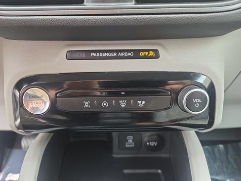 Used 2023 Ford Escape Active w/ Tech Pack #1 AWD/4WD image 25