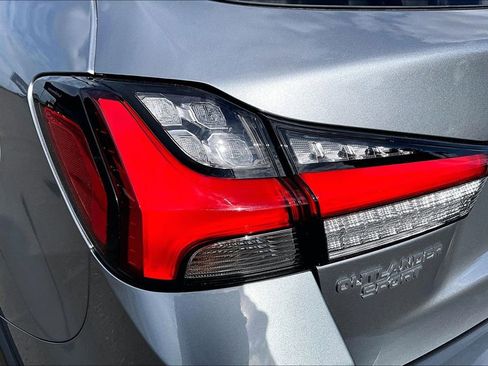 Used 2024 Mitsubishi Outlander Sport LE AWD/4WD image 29