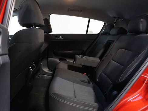 Used 2021 Kia Sportage LX image 15