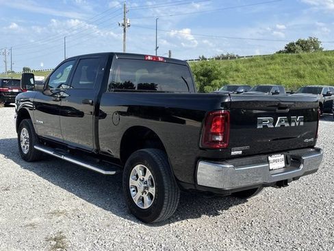 Used 2026 RAM 2500 Big Horn AWD/4WD image 6