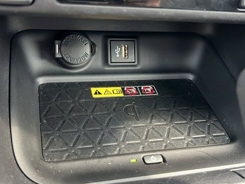 Used 2024 Toyota RAV4 XSE w/ Advanced Technology Package AWD/4WD image 26
