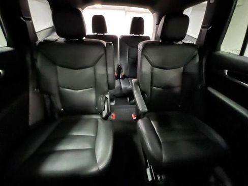 Certified 2024 Cadillac XT6 Premium Luxury w/ LPO, Floor Liner Package image 19