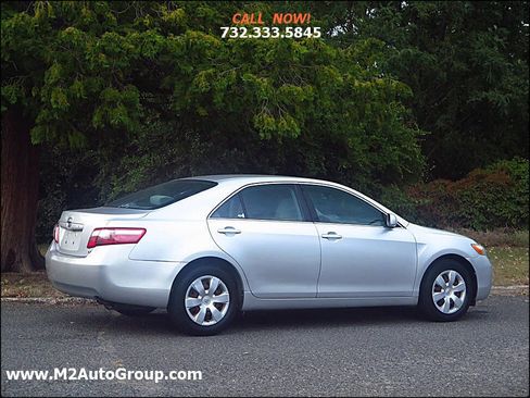Used 2009 Toyota Camry LE image 4