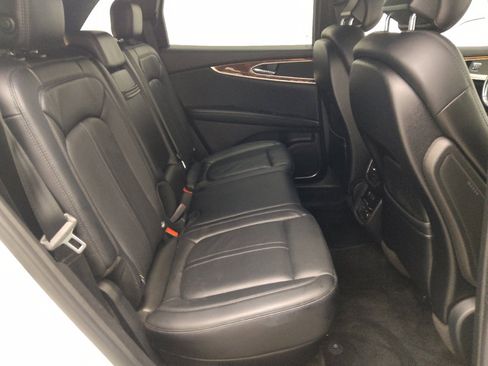 Used 2018 Lincoln MKX Reserve w/ Lincoln MKX Climate Package AWD/4WD image 19