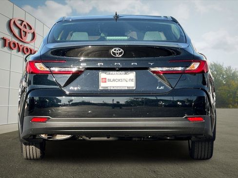 Certified 2026 Toyota Camry LE w/ Convenience Package image 4