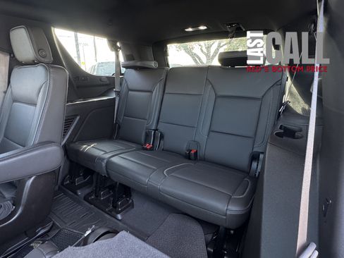Used 2024 GMC Yukon Denali image 16