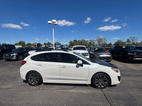 Used 2014 Subaru Impreza 2.0i Sport Premium AWD/4WD image 3