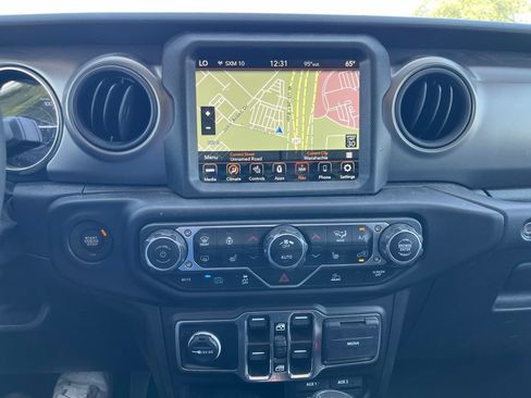 Used 2023 Jeep Wrangler Unlimited w/ Cold Weather Group AWD/4WD image 12