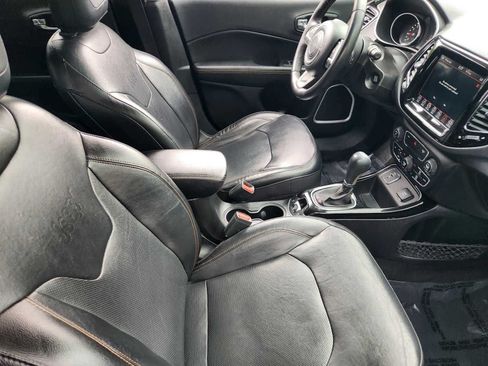 Used 2019 Jeep Compass Limited FWD image 13
