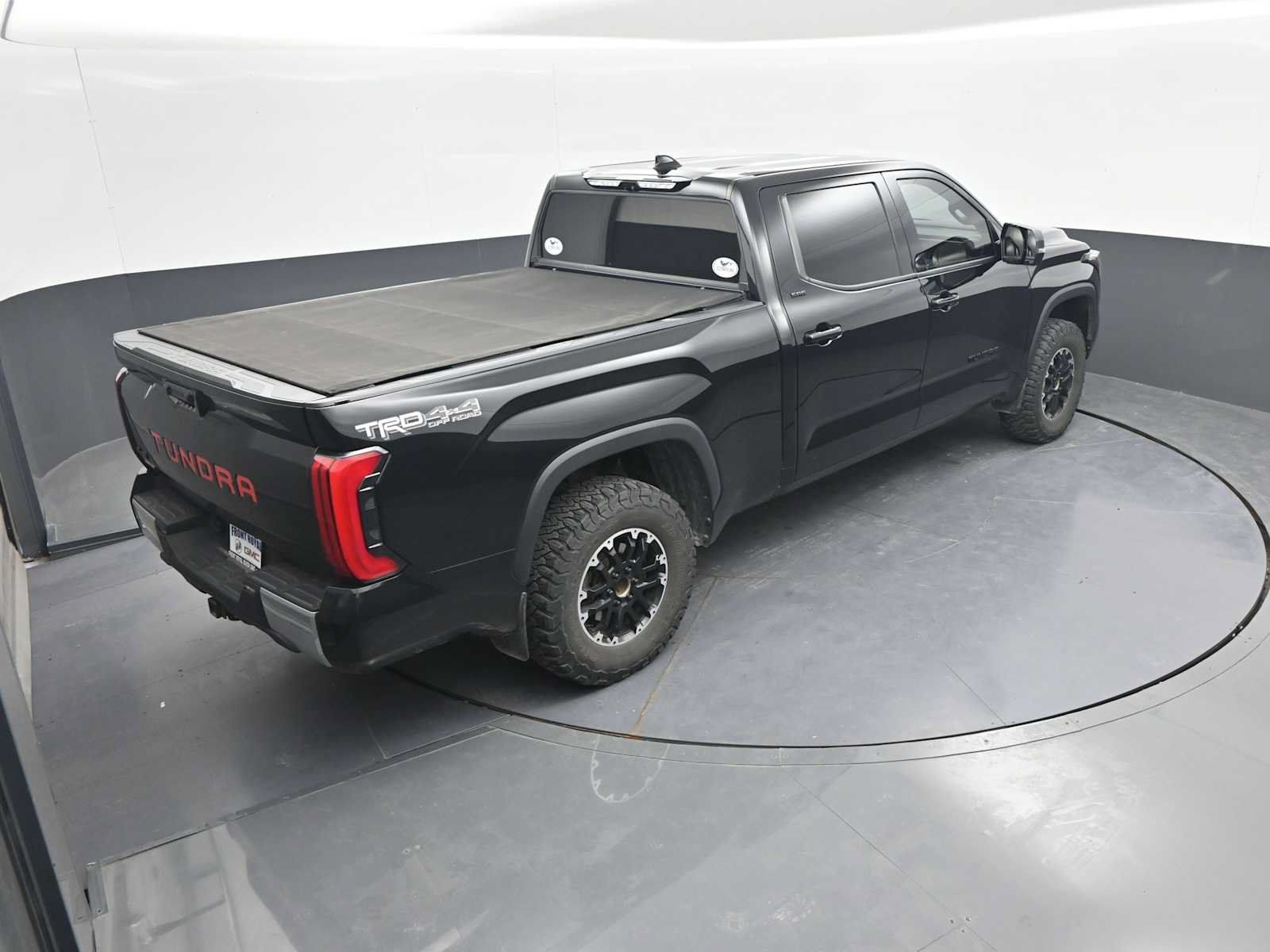 Used 2022 Toyota Tundra SR5 w/ TRD Off-Road Premium Package AWD/4WD image 34