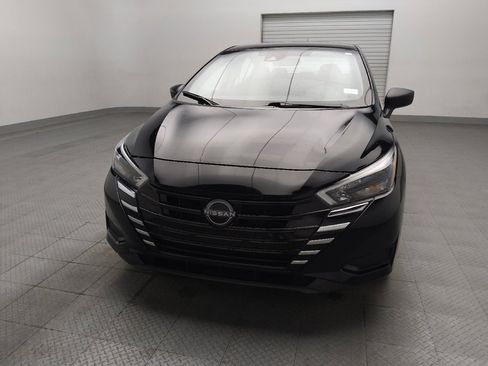 Used 2025 Nissan Versa S FWD image 15