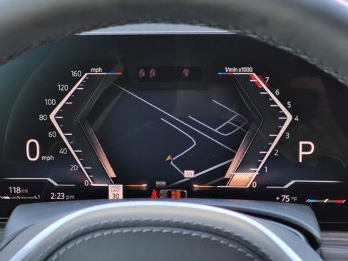 New 2026 BMW X6 xDrive40i w/ Executive Package image 10