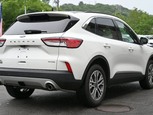 Used 2021 Ford Escape SEL w/ Class II Trailer Tow Package AWD/4WD image 7