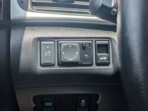 Used 2019 Nissan Sentra SV FWD image 22