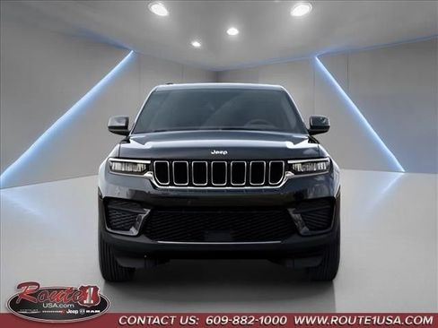 New 2026 Jeep Grand Cherokee Laredo AWD/4WD image 7