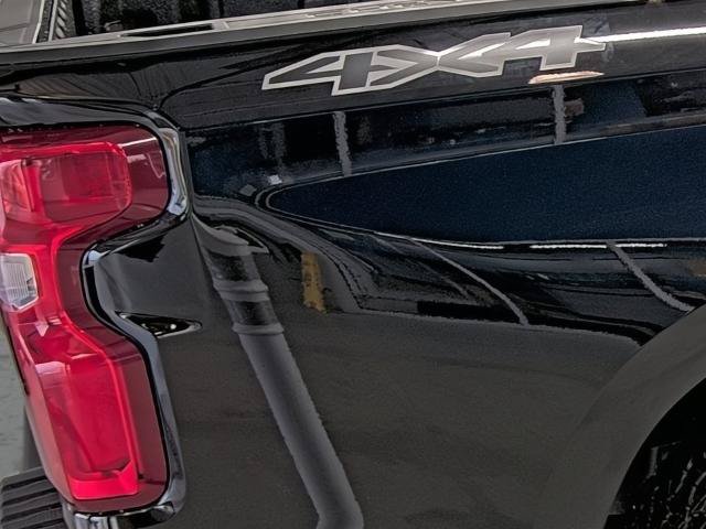 New 2026 Chevrolet Silverado 1500 RST w/ Dark Appearance Package AWD/4WD image 15