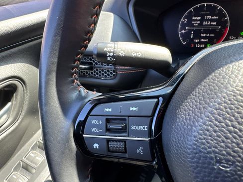 Used 2025 Honda HR-V Sport image 19