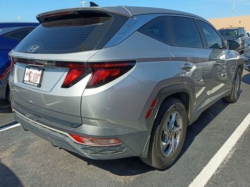Used 2024 Hyundai Tucson SE FWD image 3