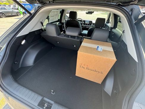 New 2025 Hyundai Ioniq 5 SEL image 33