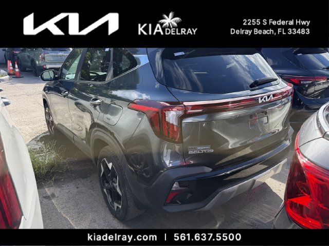 Certified 2024 Kia Seltos EX FWD image 3