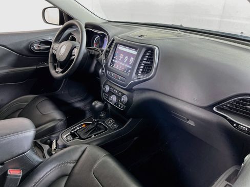 Used 2023 Jeep Cherokee Altitude Lux AWD/4WD image 28