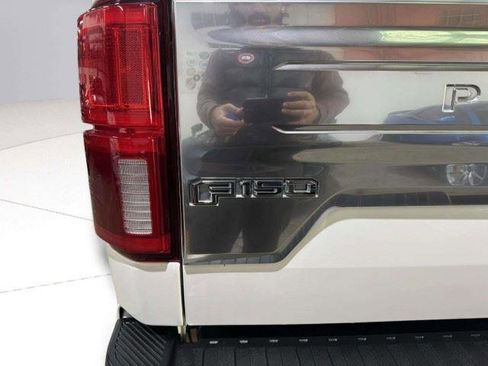 Used 2020 Ford F150 Platinum w/ Equipment Group 701A Luxury AWD/4WD image 16
