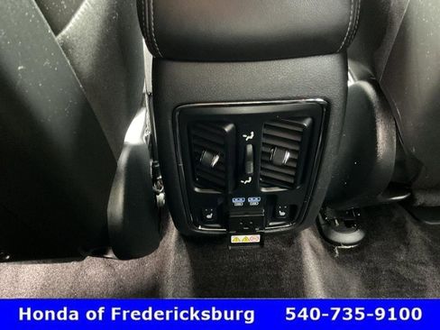 Used 2019 Jeep Grand Cherokee Overland AWD/4WD image 43