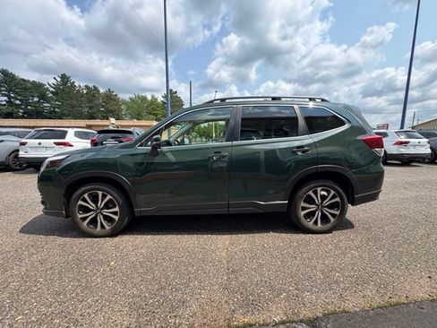 Used 2022 Subaru Forester Limited AWD/4WD image 4
